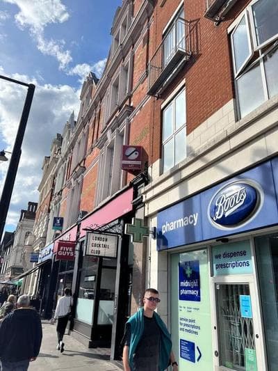 Stylish Studio Flat Near Central London