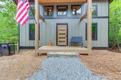 Ellijay Resort Home w/ Hot Tub & Fire Pit!