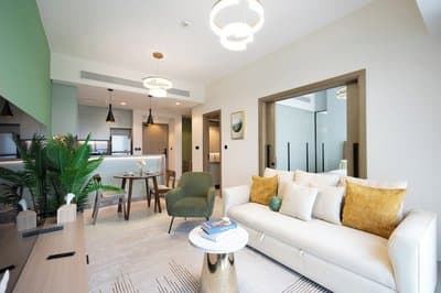 KeyRock Living - Premium Apt with Pool