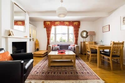2 Bed Homely Apartment Near British Museum