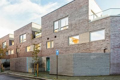 Quiet and Spacious Four Bedroom House