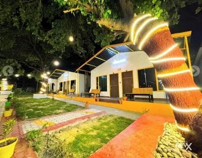 Tree House Cottage and Resort
