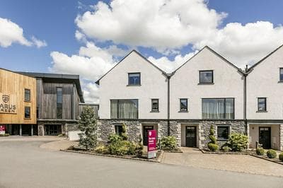 The Townhouses @ Carus Green