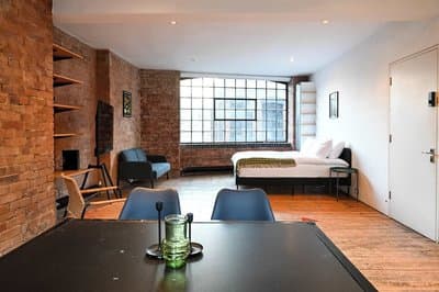 Spacious Studio in a Converted Warehouse Shoreditch