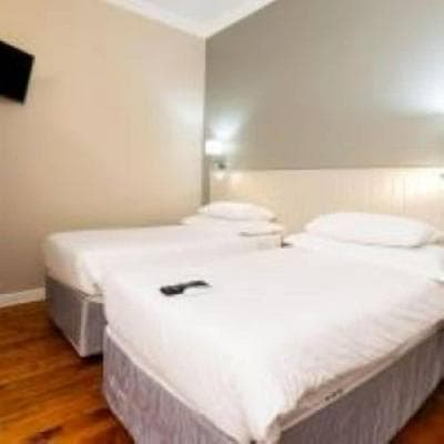 Queen's Residences by BON Hotels