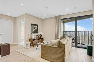 Chic One-bedroom Apartment Near Stratford