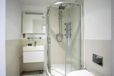 Tranquil Belsize Park Haven With Stunning Views