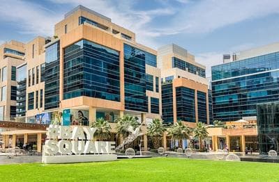 Elite LUX Holiday Homes - Modern Comfort Studio in Business Bay Dubai