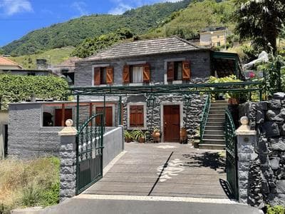 Stone House Vista II by Atlantic Holiday