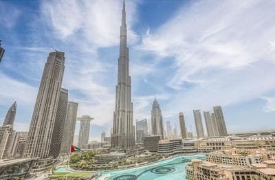 Elite LUX Holiday Homes - Breathtaking Burj Khalifa Views 2 BHK in Downtown Dubai