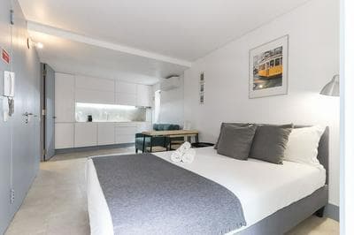 Alfama Orange Loft by Homing
