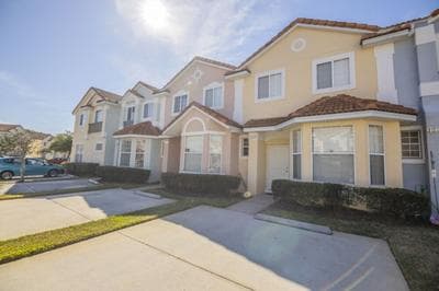 Lake View Townhome Near Disney
