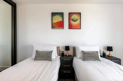Sky-High Studio with Stunning Views