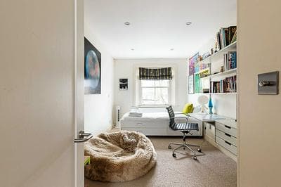 London Luxe Retreat: 5-bed Gem