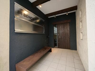 BENCH - Hostel