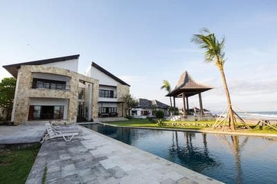 Suarti Resort Villas & Gallery