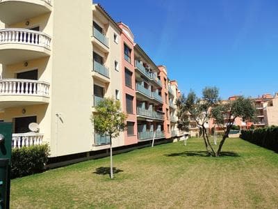 Apartment in Empuriabrava Near the Beach