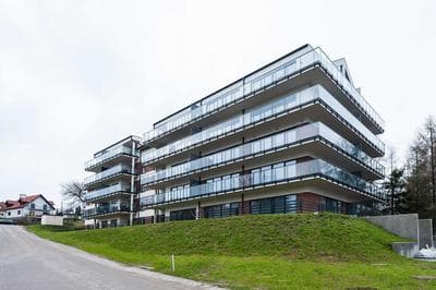 Lake Club Apartments - LoftAffair