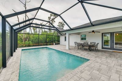 3 Mi to Public Beach: Port Charlotte Getaway!