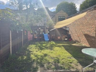 Impeccable 2-bed House in Leytonstone East London