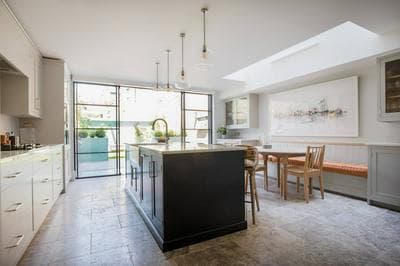 Crondace Road by Onefinestay