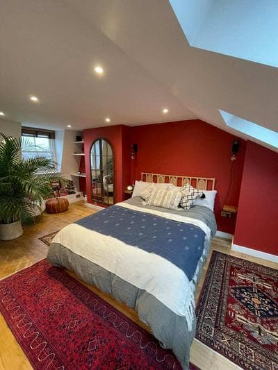 Vibrant & Beautifully Decorated 1BD Flat Brixton!