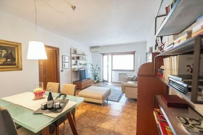 Luminous 2Br Family Apartment In Residential Area 