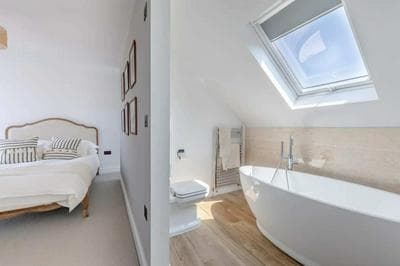 Stunning 3BD Home - Clapham, Near Northcote Rd