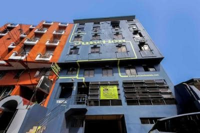 Junction Hostel Poblacion Makati Avenue
