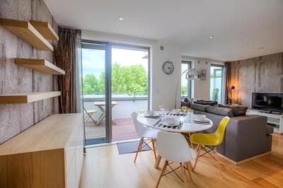 Eson2 - Bonchurch Mansion
