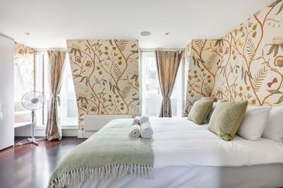 Urban Chic penthouse in Covent Garden