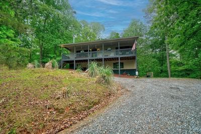 Mountain Community Home In Ellijay! Games, Private Hot Tub and Sunsets!