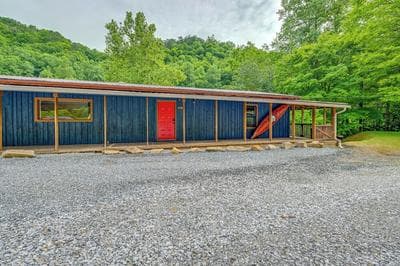 Bryson City Riverfront Condo w/ Fire Pit & Grill!