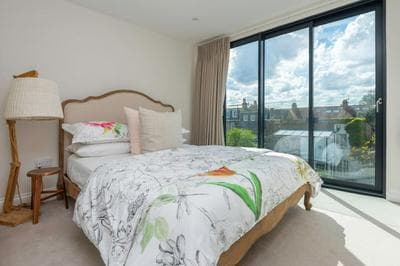 3-bedroom Home in Richmond - Ideal Family Living
