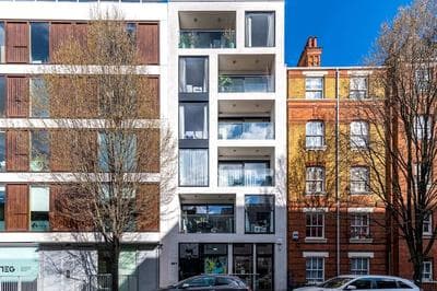 Trendy Kings Cross Flat