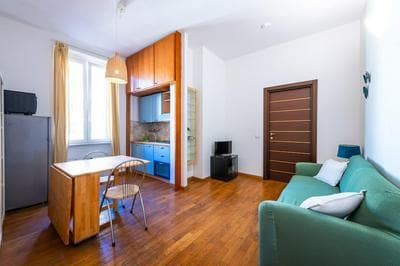 Casa Nica in Rome With 1 Bedrooms and 1 Bathrooms