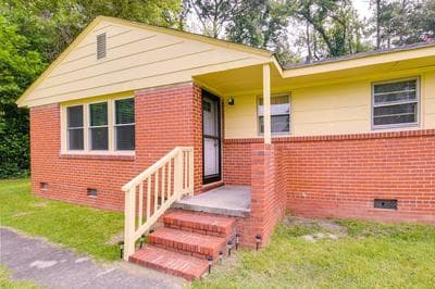 Fayetteville Vacation Rental ~ 6 Mi to Downtown!