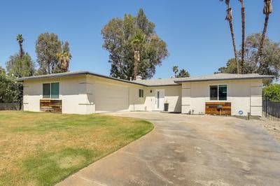 Pool & Spa: Palm Desert Home Near Golf!