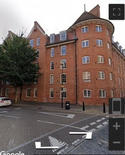 Charming 3-bed Apartment in London