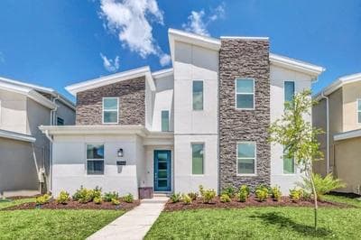 Luxury Lake View 9 Br Villa With Games Room 9 Bedroom Home by RedAwning