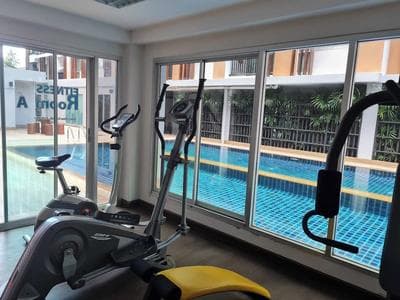 1 Double Bedroom Swimming Pool Apartment for Rent in Udonthani With Gym Laundry