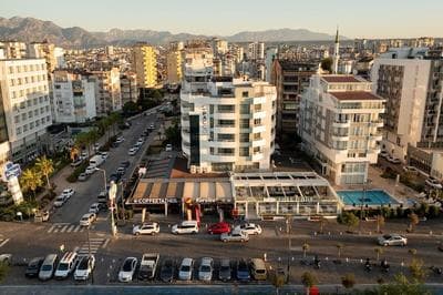 Reo Hotel