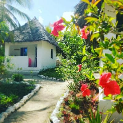 Kilimani Kwetu Beach Hotel