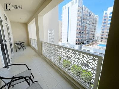 Elite LUX Holiday Homes - Beautiful Escape 2BR Direct Metro Access in Al Furjan Dubai