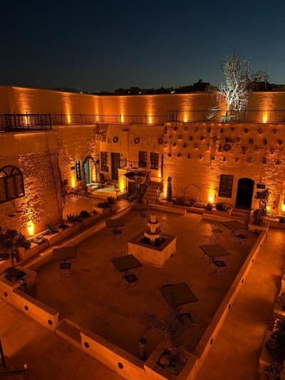 Liora Hotel