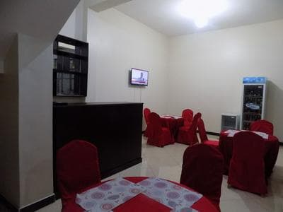 City Entry Hotel