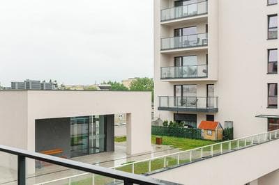 Lumina 3-room apart on Drewnowska