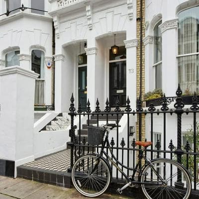 Long Stay Discount Large Bright First-floor Flat