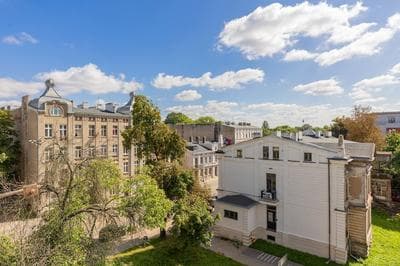 Modern Studio Abramowskiego by Renters