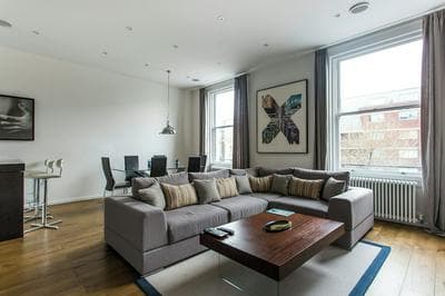Cromwell Road II by Onefinestay